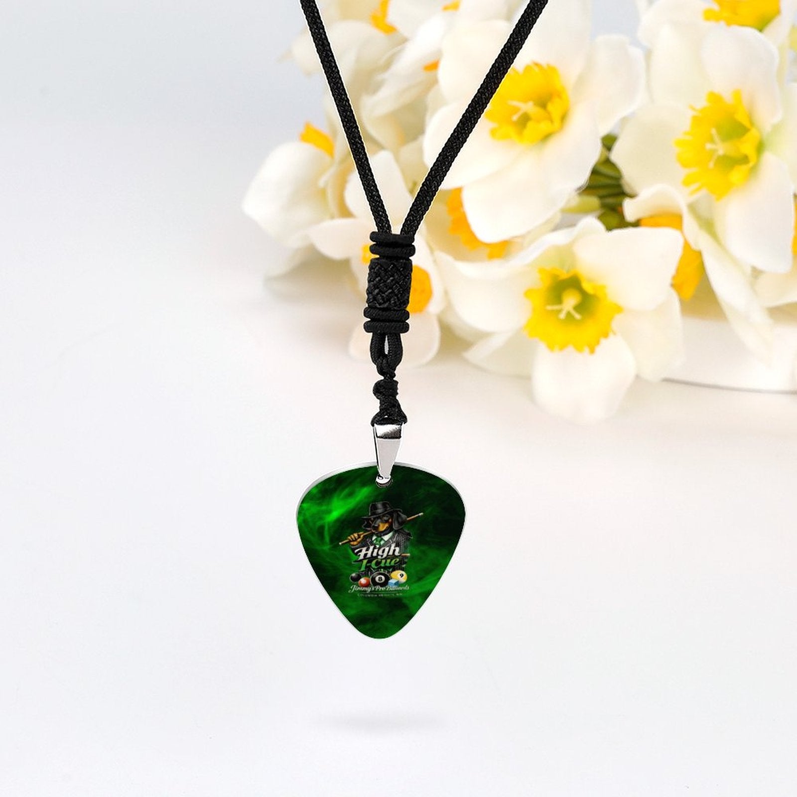 High I-Cue MN Trendy Guitar Pick Necklace